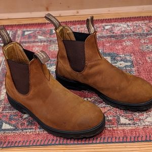 Blundstone super 550s